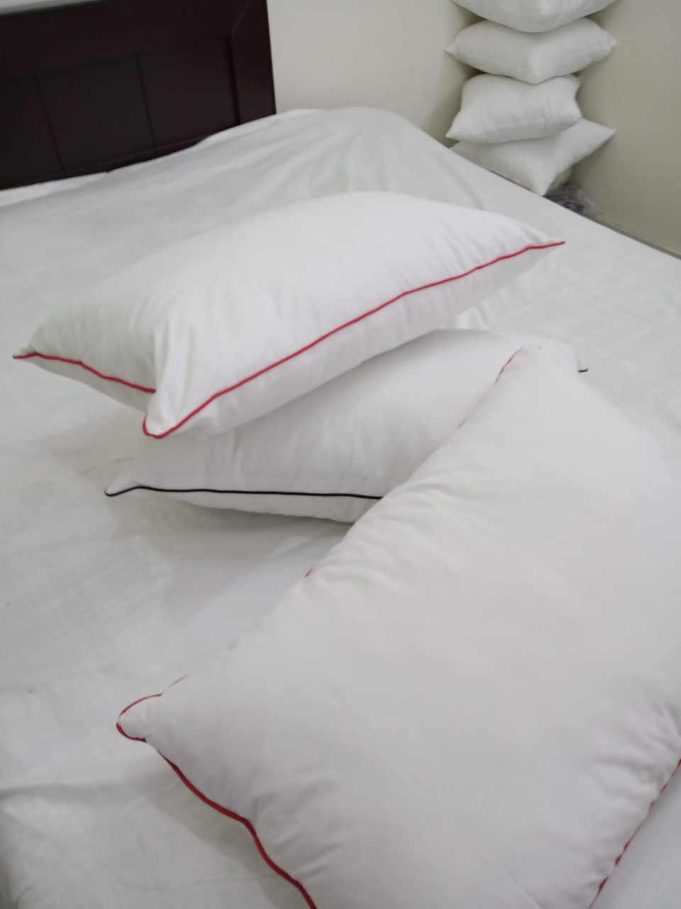 P4 Hotel Duvets _ Pillows 1